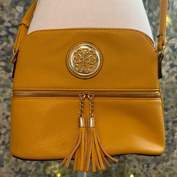 Handbags - Yellow Faux Leather Crossbody Bag